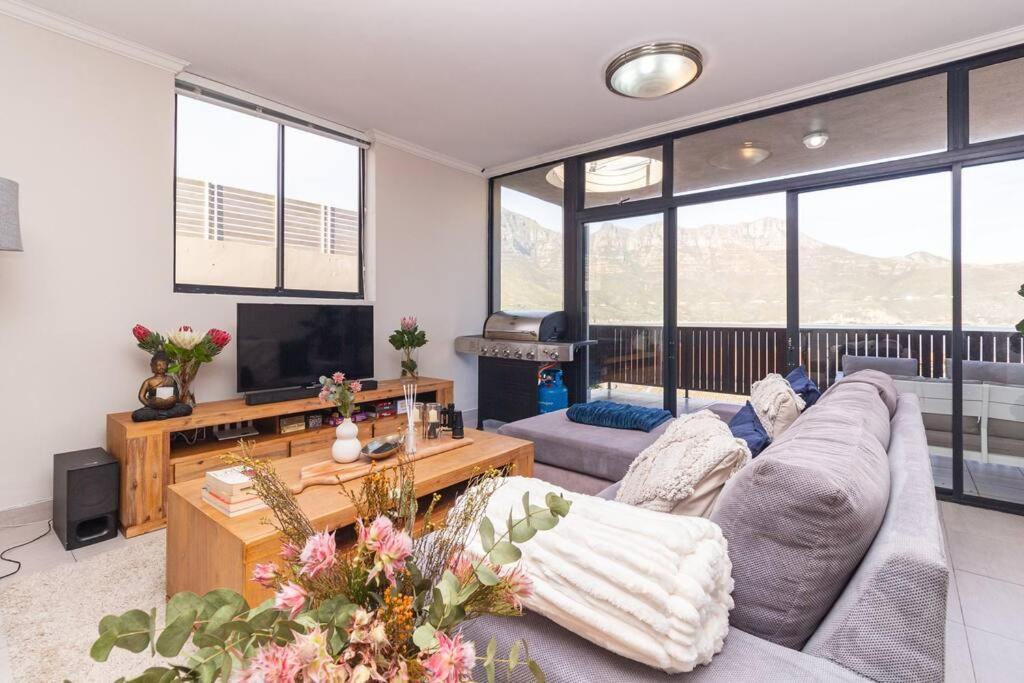 Sea View Penthouse With Jacuzzi Apartment Cape Town